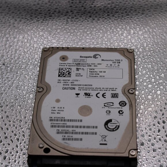582504-160 GB 7200 RPM SeaGate Hard Drive. 3 x 4 inches. - Picture 1 of 3